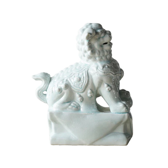 Jingdezhen Porcelain Lion Sitting, Pair - Image 3
